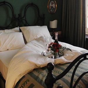 Camera con letto queen size